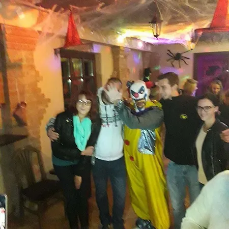 Gostinjska kuća House Of Horrors